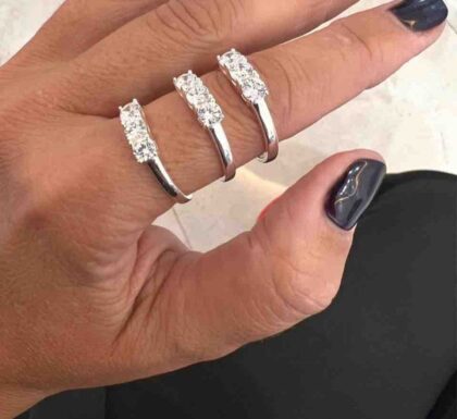 Anillo de plata y cubic